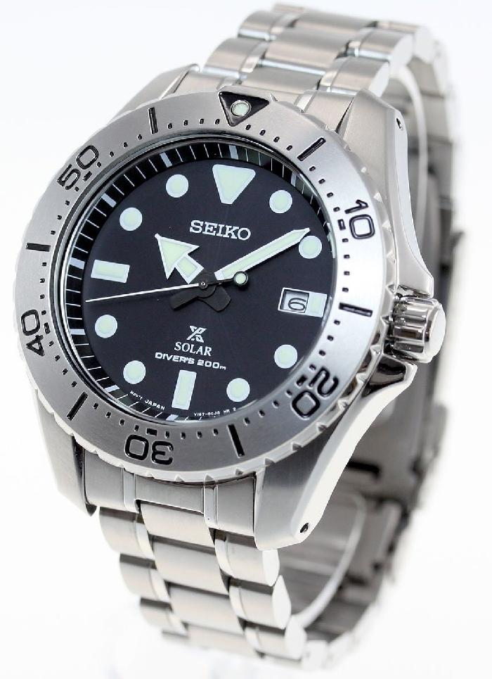  SEIKO Titanium Prospex Solar DIVER 200 M (MADE IN JAPAN)  นาฬิกาข้อมือผู้ชาย  สายไทเทเนียม รุ่น SBDJ009