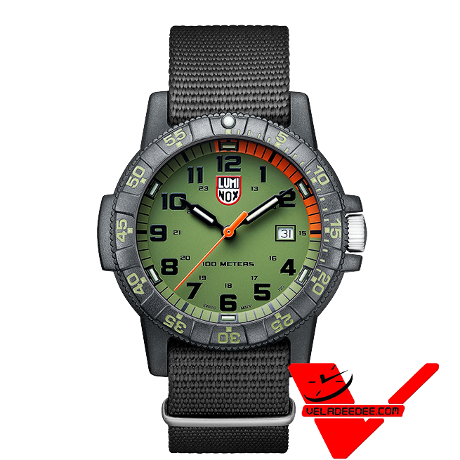 Luminox นาฬิกาข้อมือชาย เรือน Carbon รุ่น XS.0337(ประกันศูนย์ไทยศรีทองพาณิชย์ 2 ปี)